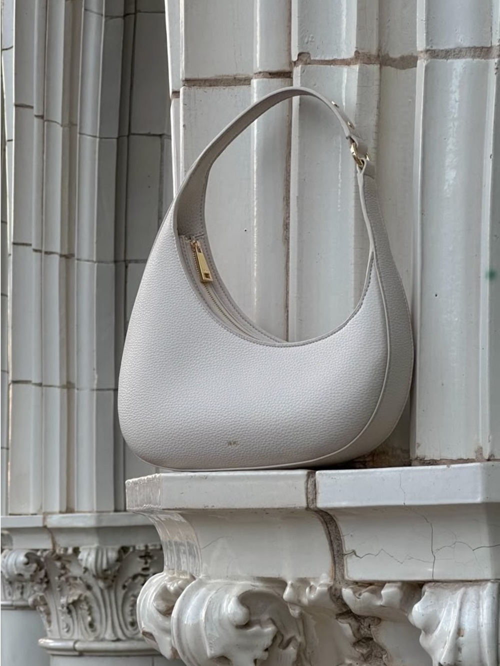 NWOT  JW PEI Harlee Shoulder Bag